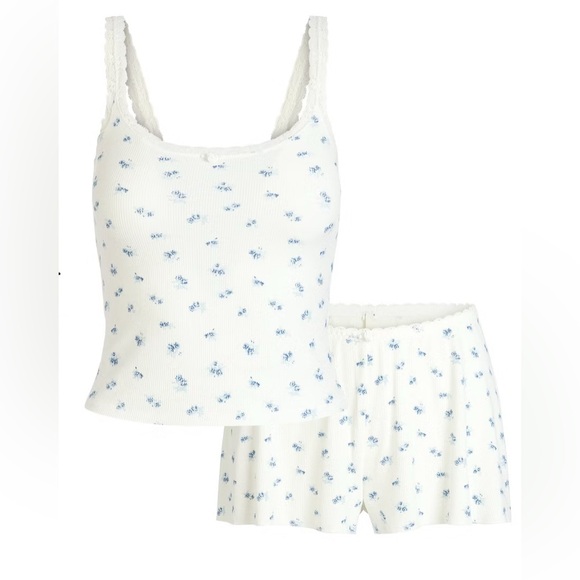 SKIMS CAMI & SHORT Soft Lounge Lace Limited Edition Large NEW blue garden print
